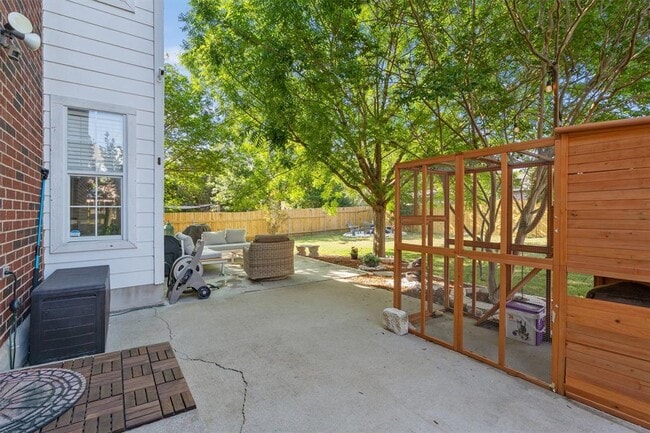 Building Photo - 1213 Faber Dr