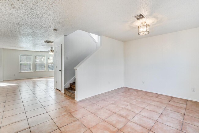 Building Photo - 10141 Chapel Rock Dr