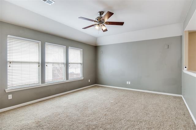 Building Photo - 917 Ozark Dr