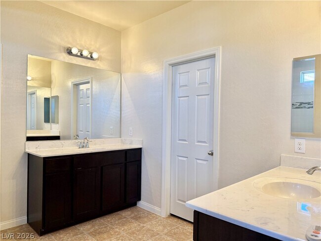 Building Photo - 791 White Dogwood Ct