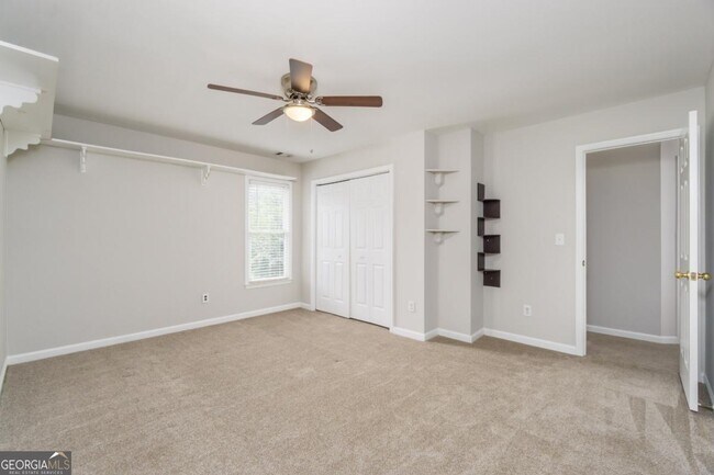 Building Photo - 6710 Timber Cove Pointe