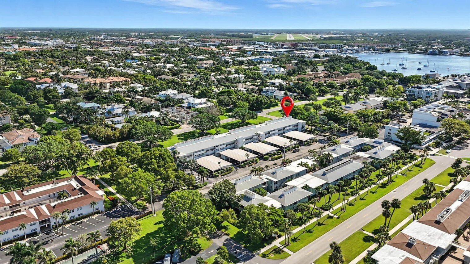 Building Photo - 636 Broad Ave S