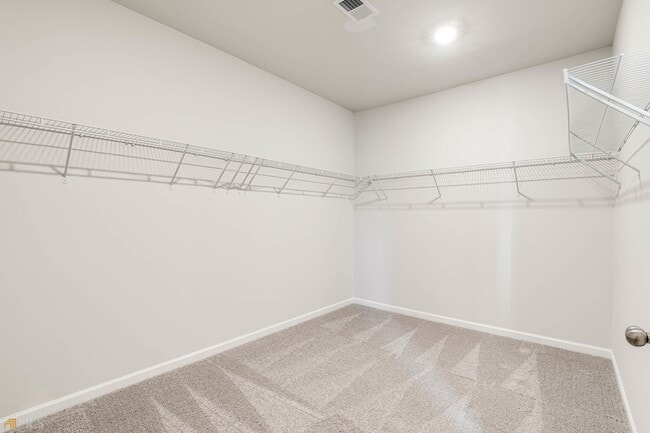 Building Photo - 360 Caledonia Ct