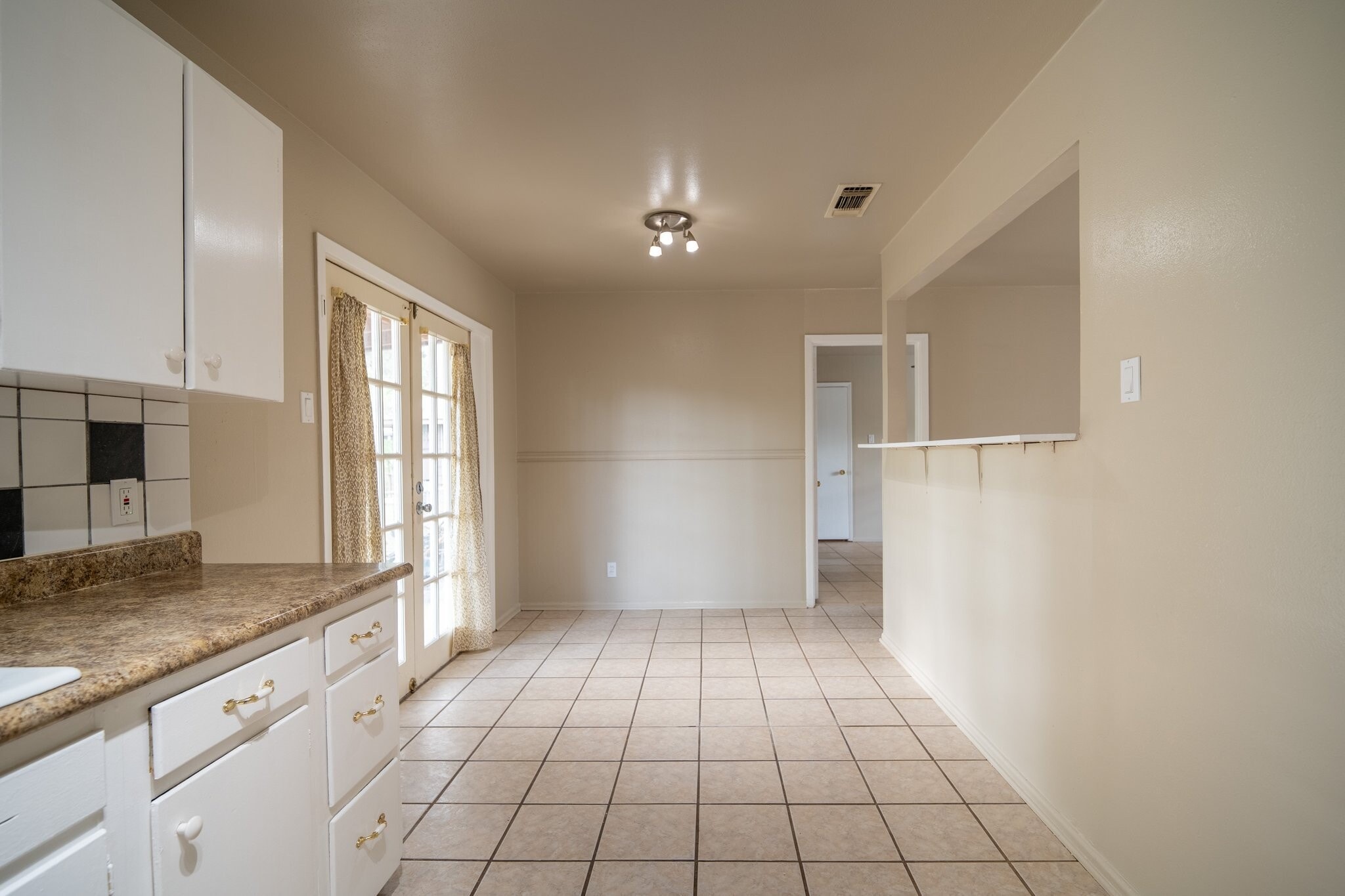 Building Photo - 10507 Mt Boracho Dr