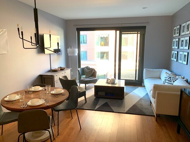 Building Photo - 55 W S Temple