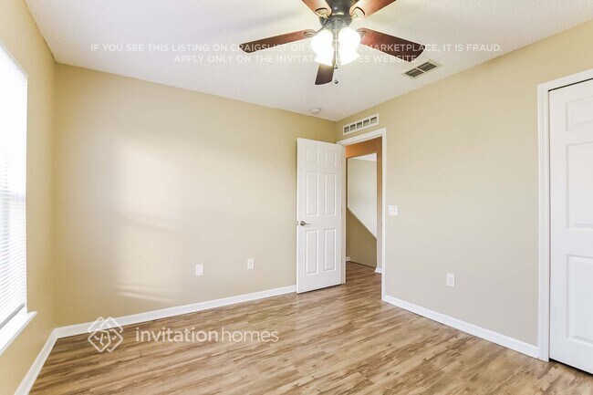 Building Photo - 3266 Quail Dr