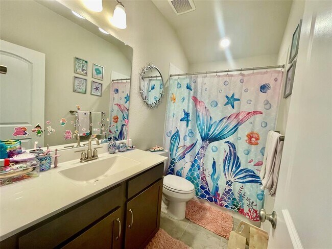 Building Photo - 232 Denali Wy