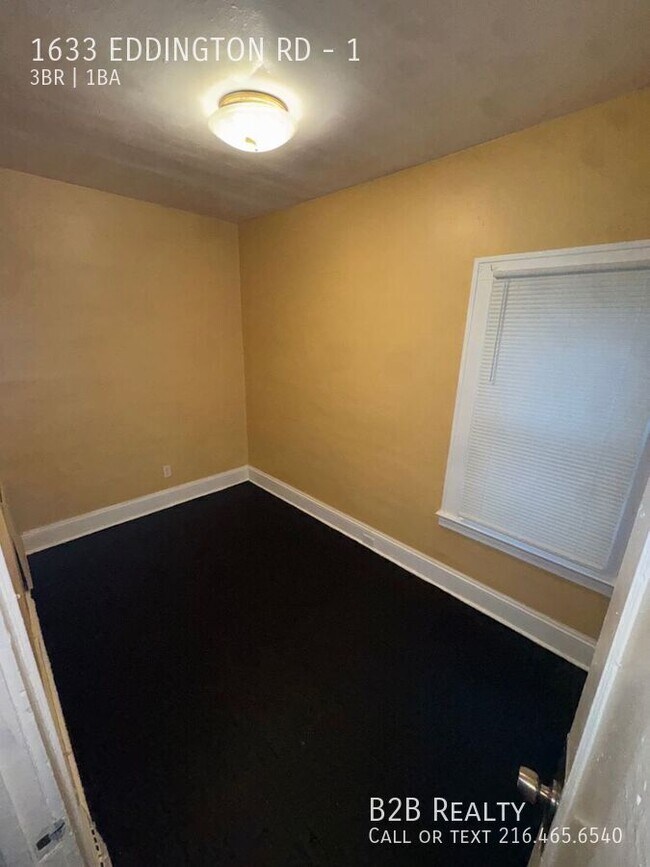 Building Photo - 1633 Eddington Rd