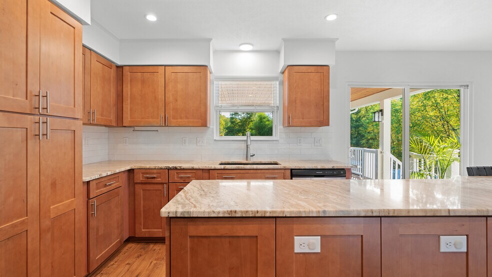 Building Photo - 111 Hermitage Ct