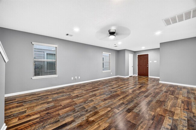 Building Photo - 20722 Fair Castle Dr
