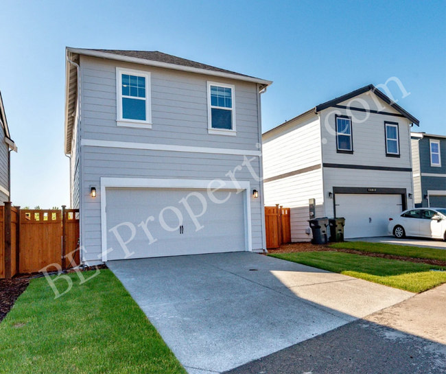 Building Photo - Stunning New construction; 3Bedroom 2Bathr...