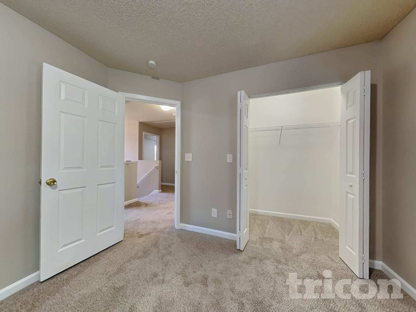 Building Photo - 7360 Old Chapel