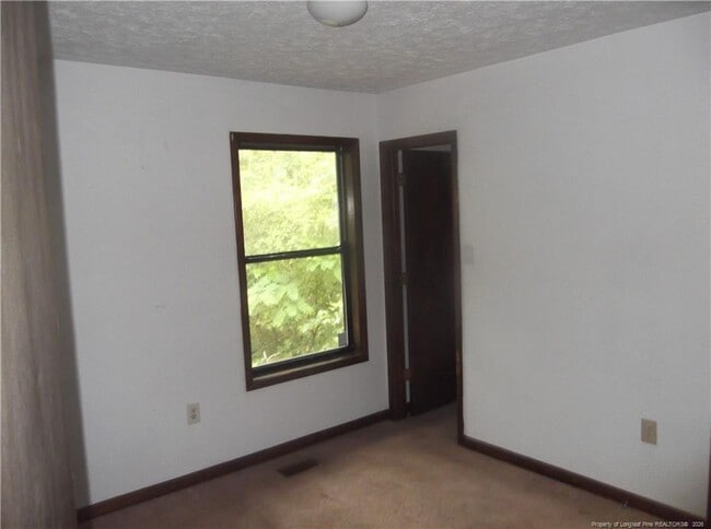 Building Photo - 495 Stiles Pl