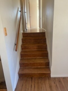 Building Photo - 2203 Collier Ave