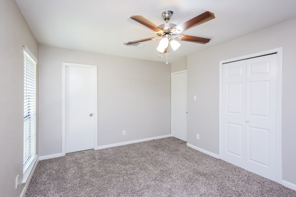 Building Photo - 3725 Whitefern Dr