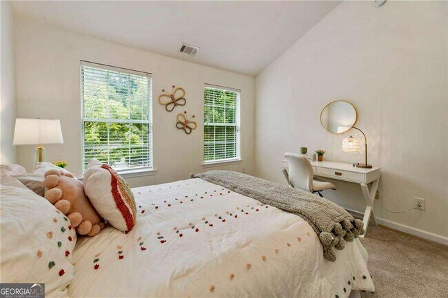 Building Photo - 313 Hidden Creek Ln