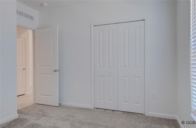 Building Photo - 1496 Brentwood Dr