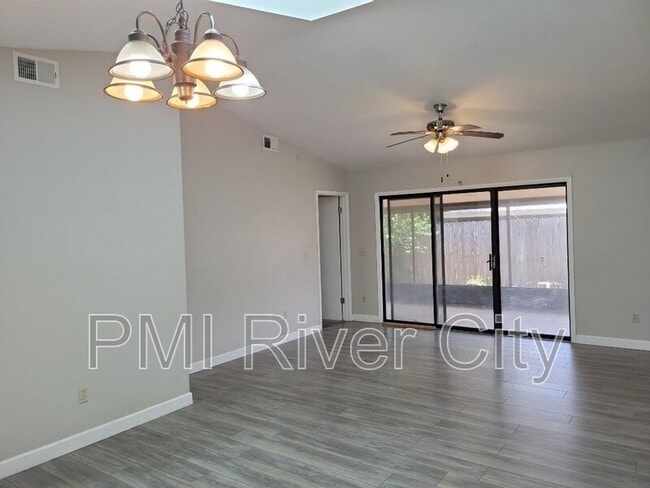Building Photo - 2379 Pacific Silver Dr