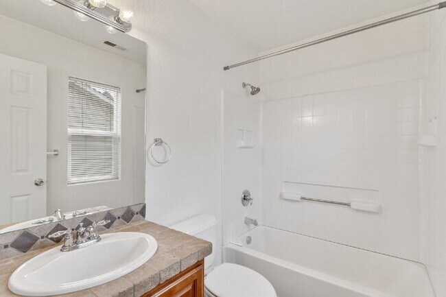 Building Photo - Charming 3-Bedroom Home Near Ft. Carson – ...
