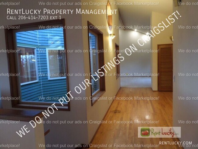 Building Photo - 29633 Marine View Dr SW