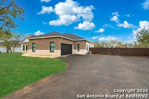 Building Photo - 128 Hidden Ranch Ct