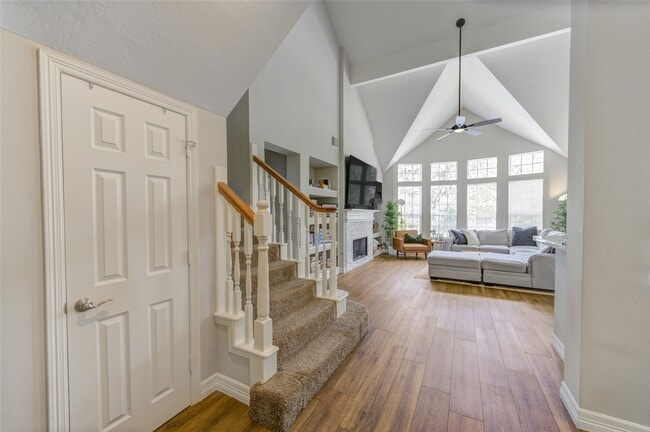 Building Photo - 5318 Pebble Way Ln