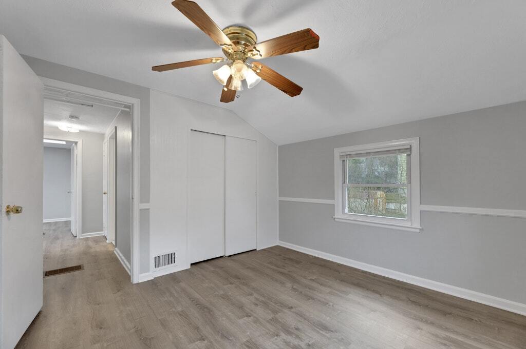 Building Photo - 95 Grove St