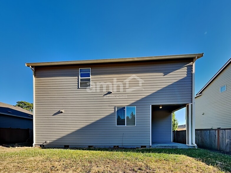 Building Photo - 1855 Blacktail Ln