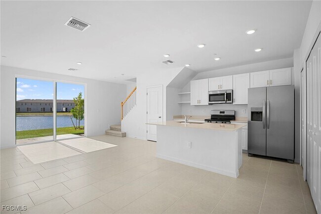 Building Photo - 4224 Caterina Ct