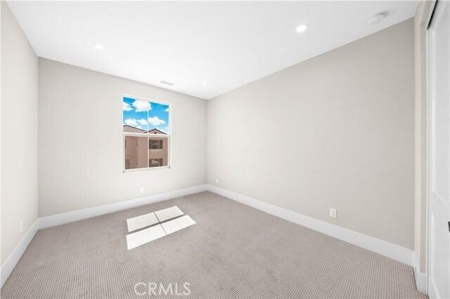 Building Photo - 130 Mossvine