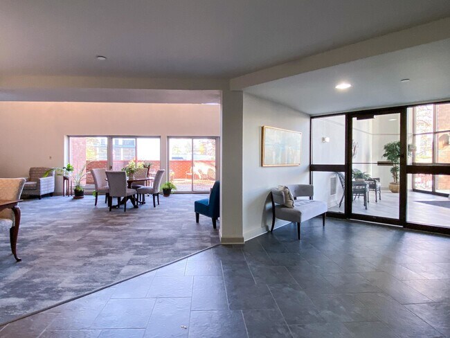 Building Photo - 601 N Segoe Rd