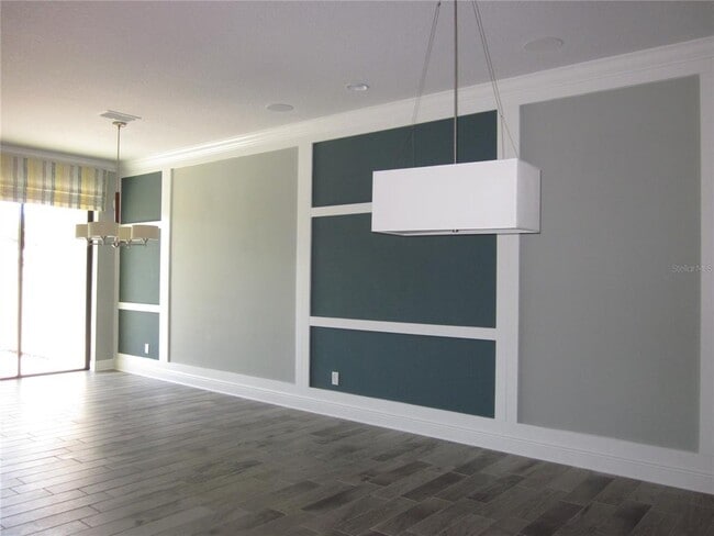 Building Photo - 9109 Fox Sparrow Rd