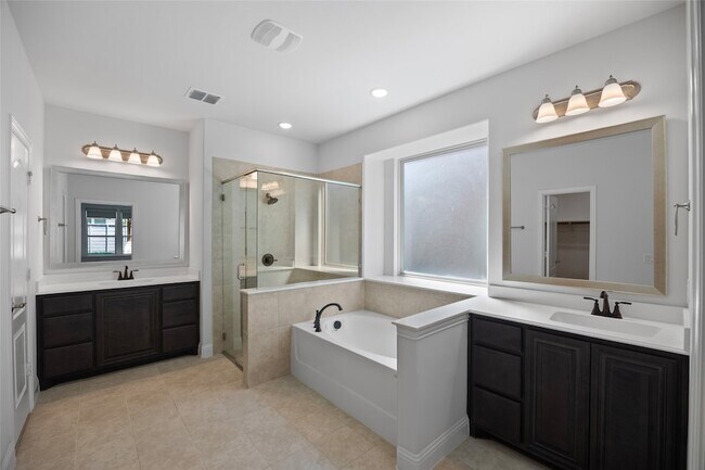 Building Photo - 7508 Windy Meadow Dr