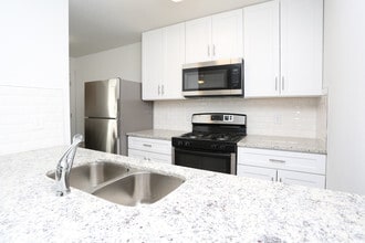 Interior Photo - Mueller Crossing