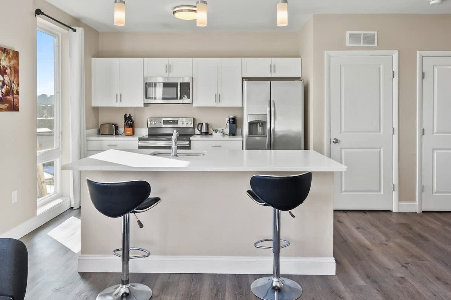 Building Photo - 140 Pearl St