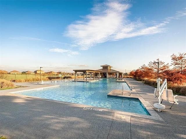 Building Photo - 2310 Hankinson Ln