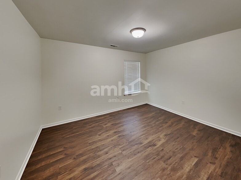 Building Photo - 12814 Settlers Trail Ct