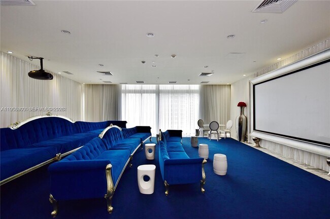 Building Photo - 475 Brickell Ave