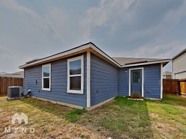 Building Photo - 12061 Latour Vly