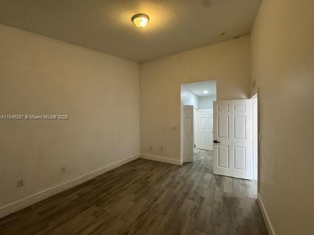 Building Photo - 1172 NE 32nd Terrace