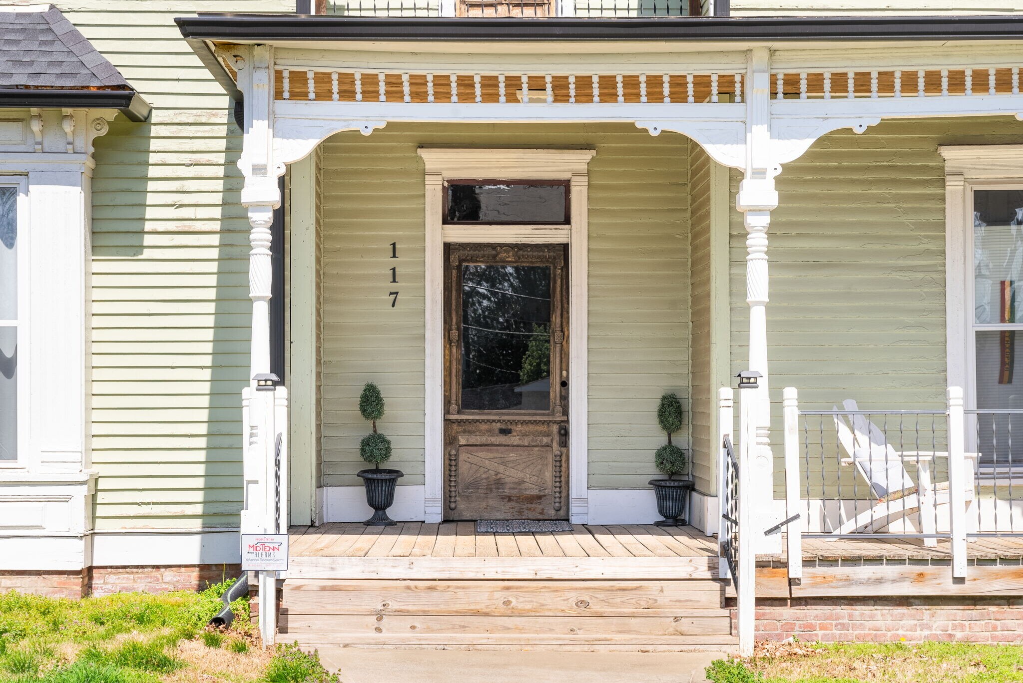 Building Photo - 117 Marion St