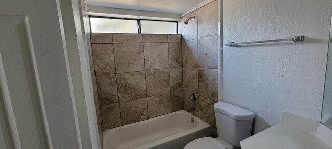 Building Photo - East Side 2 Story Condo Available Now!