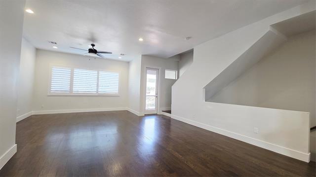 Building Photo - 1225 Hyde Ct