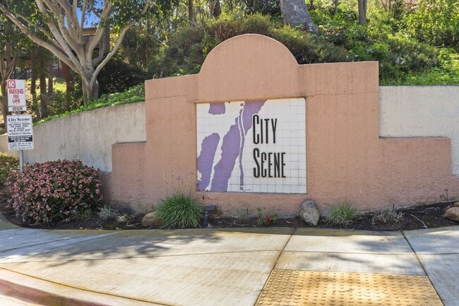 Building Photo - 2 Bed/2 Bath Third Level Condo at City Scene!