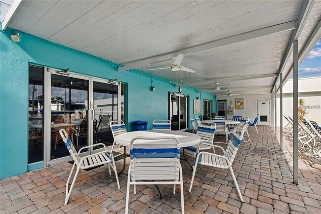 Building Photo - 4908 38th Way S