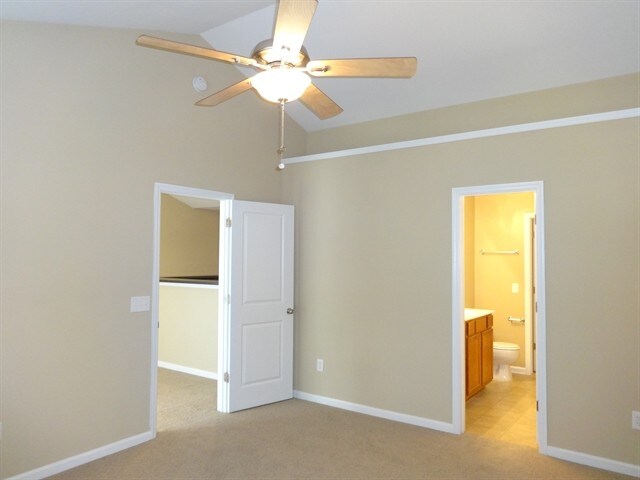 Building Photo - 5015 Whitfield Ct