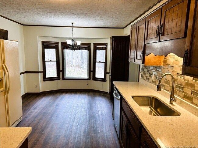 Building Photo - 321 Bahama Loop