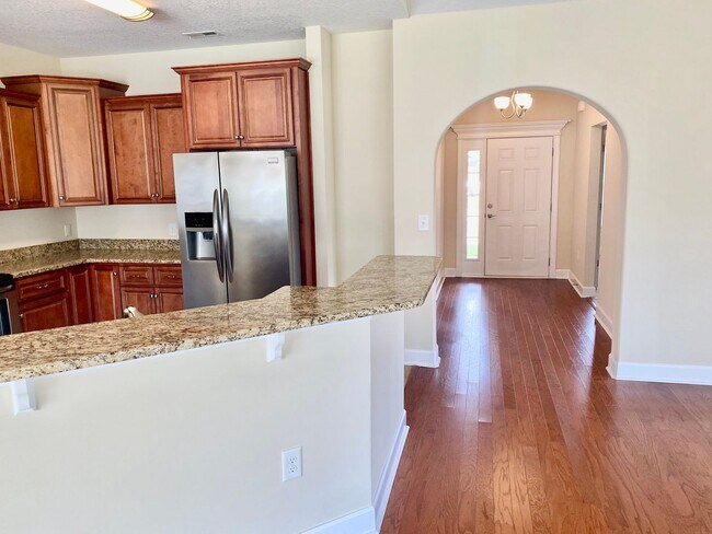 Building Photo - Great Location Single Family Home