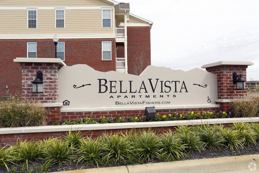Bella Vista Apartments 10732 Bella Vista Dr Fishers IN 46038