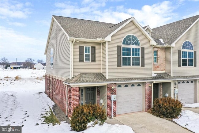 Building Photo - 9 Delano Dr